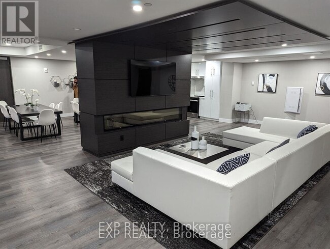 Photo - 15 Queen St S Unité 604