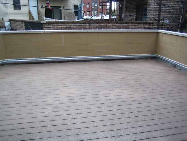 Photo - 3907 N Damen Ave