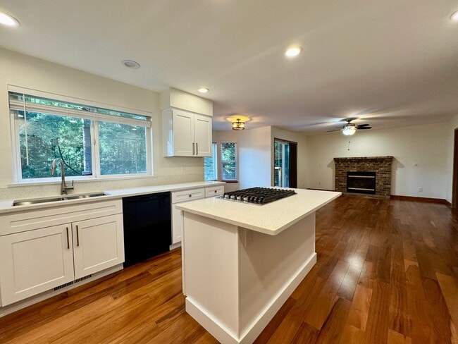 Photo - Stunning Evergreen Ridge 2 story....newly ...