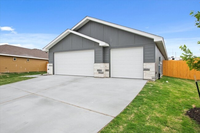 Photo - 797 Freedom Cir