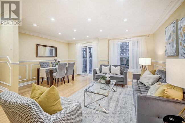 Photo - 63 Chalfield Ln