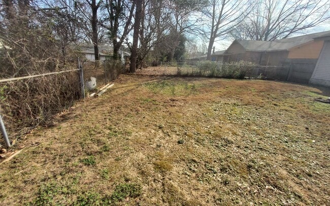 Photo - 3760 St Elmo Ave