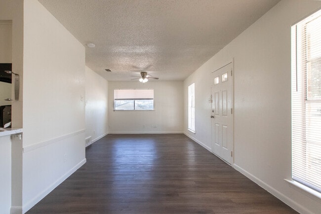 Photo - 3920 Redstone Rd