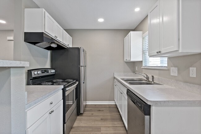 Photo - Remodeled 2 Bedroom 2 Bathroom Apartment.