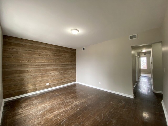 Photo - 1609 N Lawndale Ave Unidad 2N