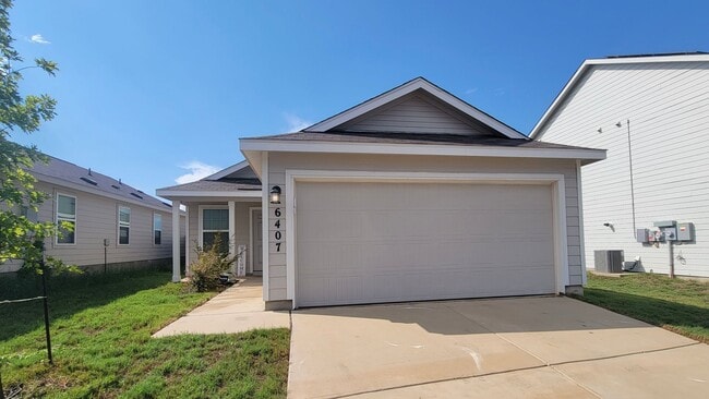 Building Photo - Beautiful like-new 3 bed | 2 bath home - Amazing community amenities!