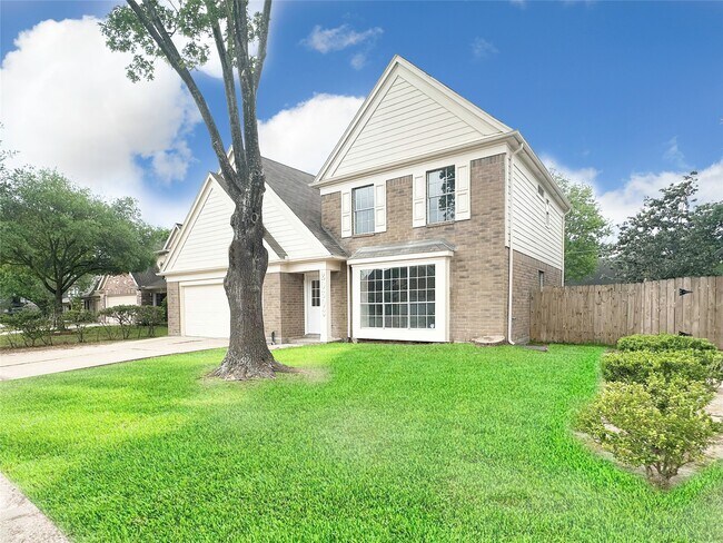 Photo - 20603 Apache Lake Dr