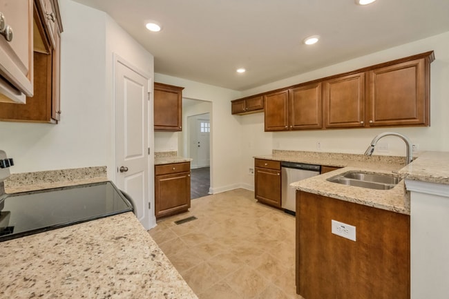 Photo - 369 River Walk Trl