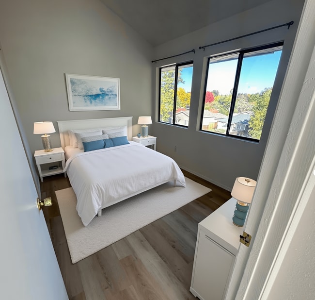 Photo - 1845 Kendall St Unidad 204