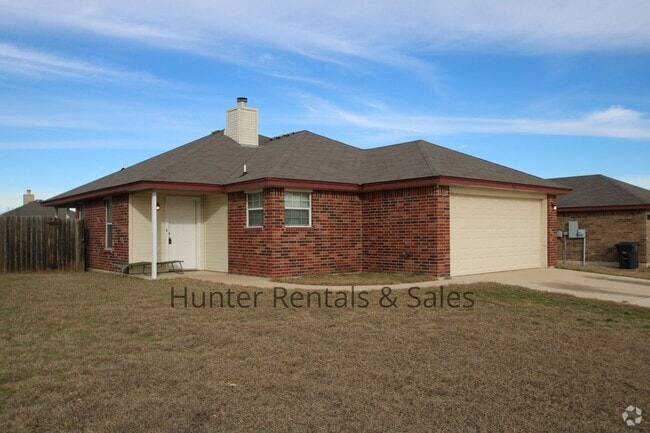 Building Photo - Conveniently Located!!! Rental