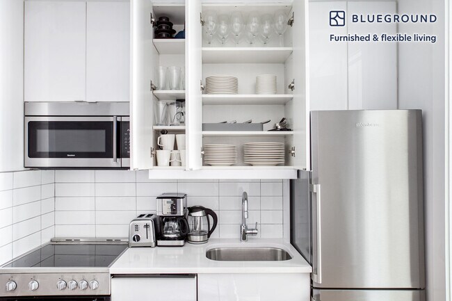 7 Rivington St Unit SI FL2-ID647