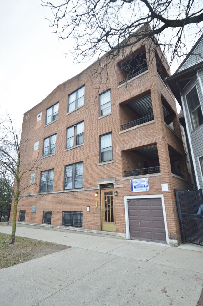 Photo - 4138 N Southport Ave Unidad 2