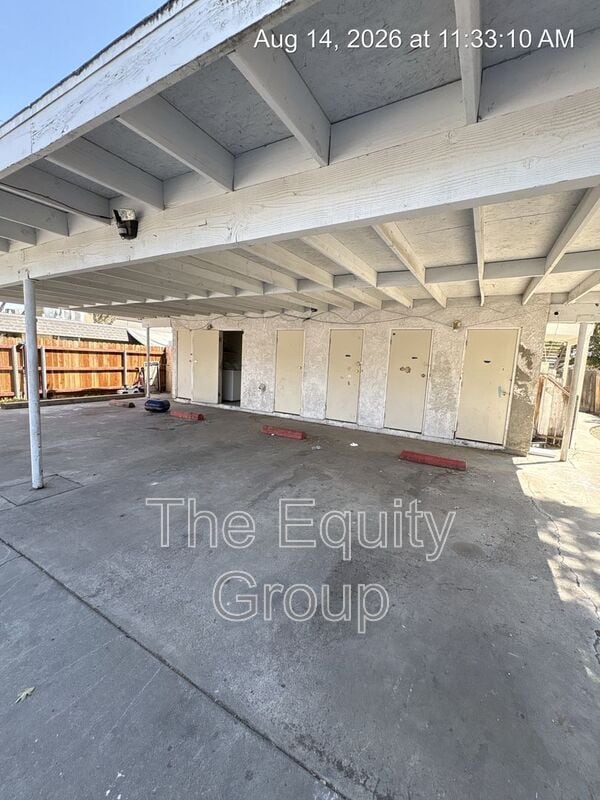 Building Photo - 527 S Garden St Unit #2