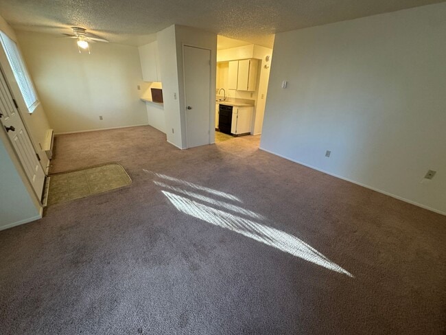 Photo - (858) FoxFire - 2 Bedroom / 1 Bathroom Unit 455-B