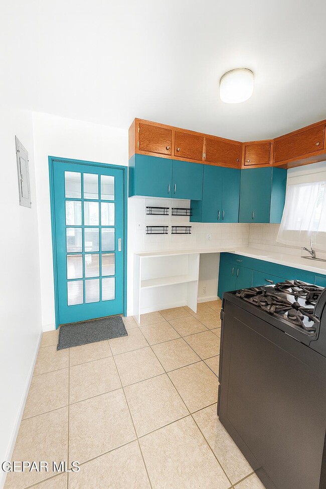 Photo - 2211 N Campbell St