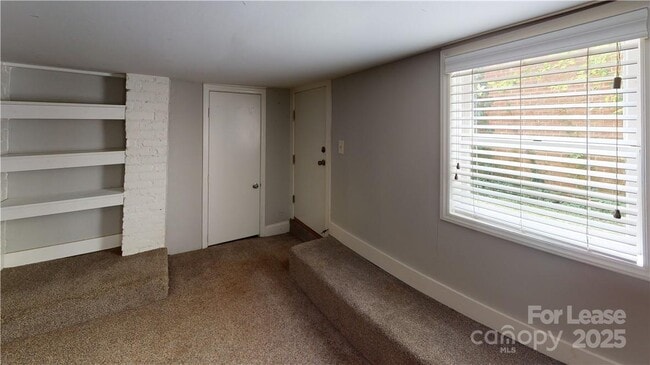 Photo - 428 Hawthorne Ln Unidad 9