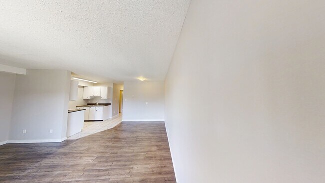 Photo - 10028-10105 105 Ave Unit 2