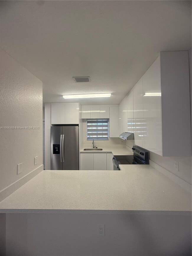 Photo - 6752 NW 182nd St