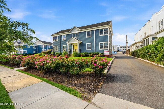 306 Deal Lake Dr Unit 53