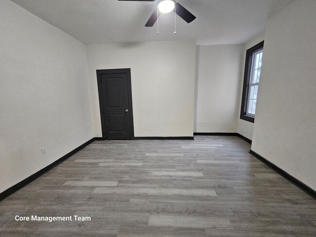 Photo - Newly updates 3 bedroom 1 bath apartment f...