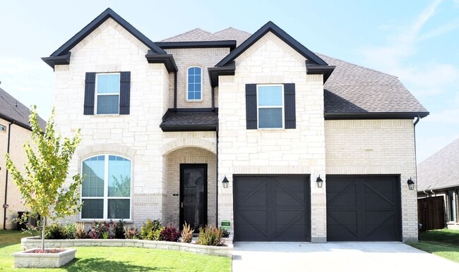 Building Photo - 321 Oak Hollow Way