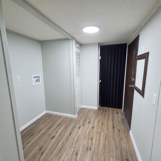 Photo - 93 Deerwood Park