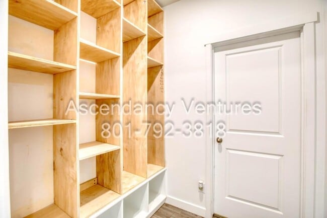 Photo - 664 West 1300 N