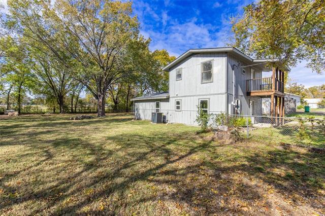 Photo - 800 Edgar St