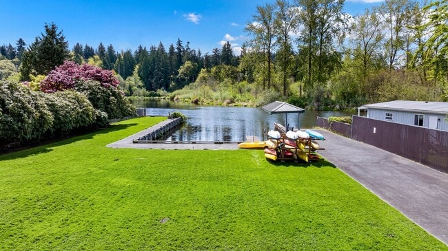 Photo - Sammamish River Apartments