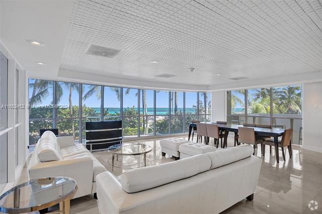 Building Photo - 4201 Collins Ave Unit PH2602 Rental