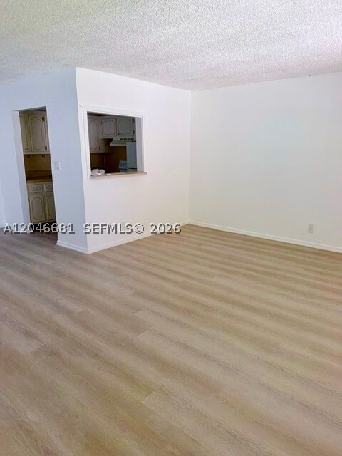 Building Photo - 41 Salisbury B Unit B