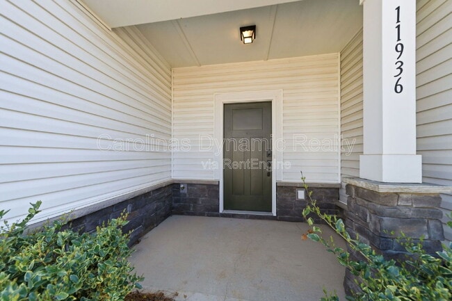 Photo - 11936 Basking Dr