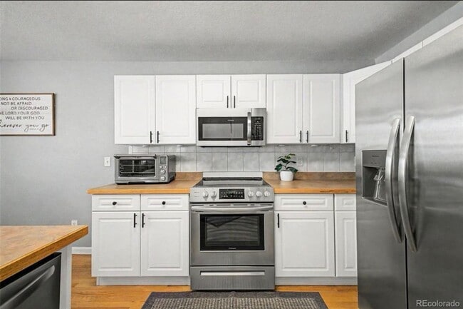 Photo - Thornton Townhome for rent.