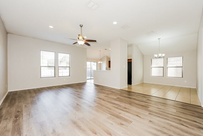 Photo - 1357 Illinois Ave