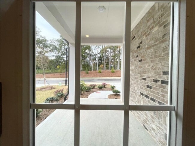 Photo - 305 Green Love Ln