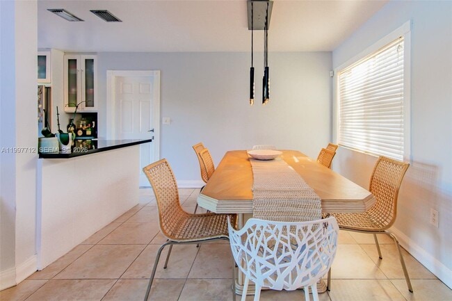 Photo - 165 NW 85th Ct