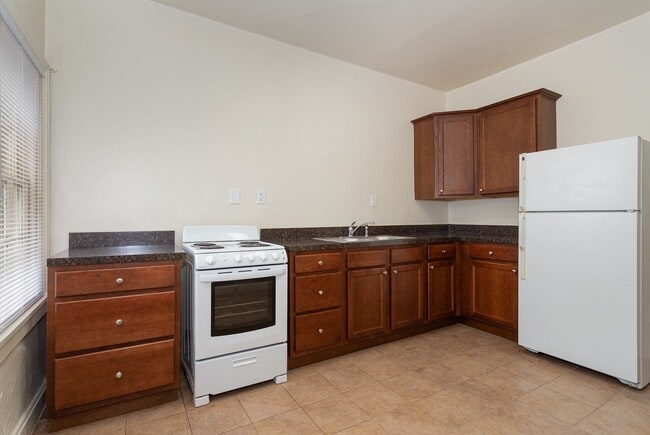 Photo - 19-23 W High St Unidad Apt 3