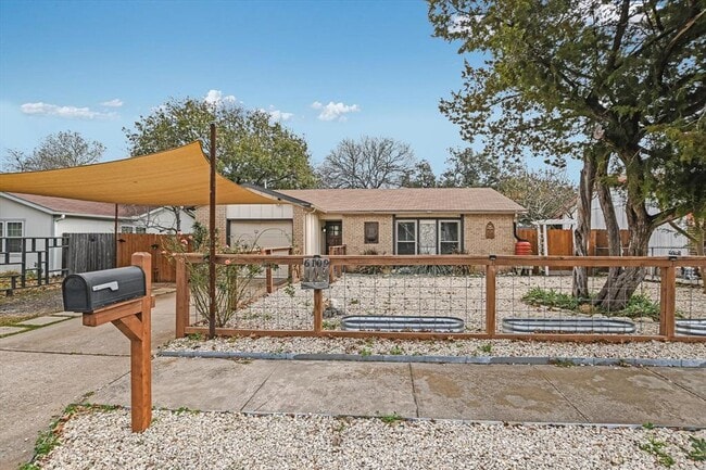 Photo - 6109 Merriwood Dr