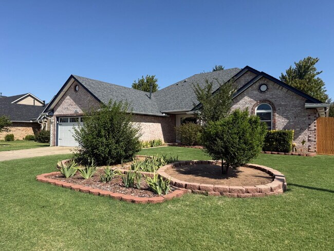 Photo - Corner-lot home in the desirable Cooper Creek