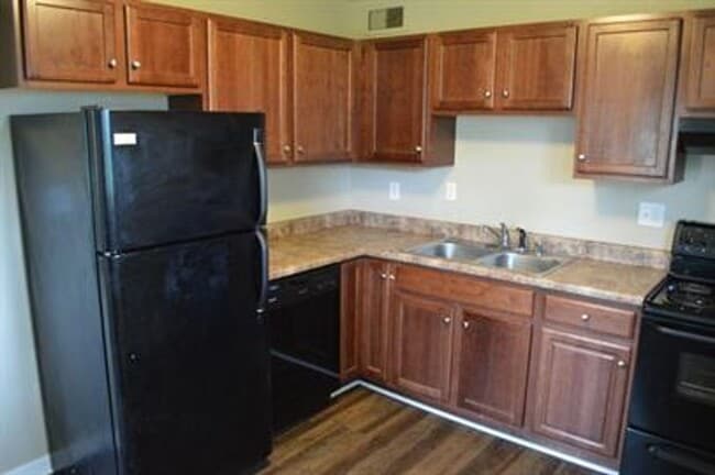 Photo - 5609 Goldenrod Rd