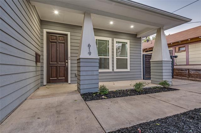 Photo - 619 Buckalew St