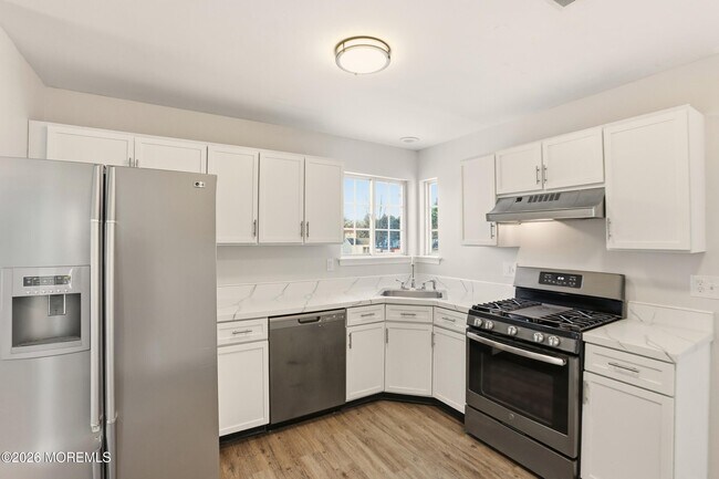 Photo - 6 Hummingbird Way