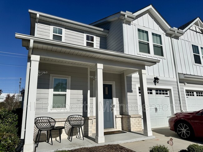 Photo - 132 Bromes Wy Townhome