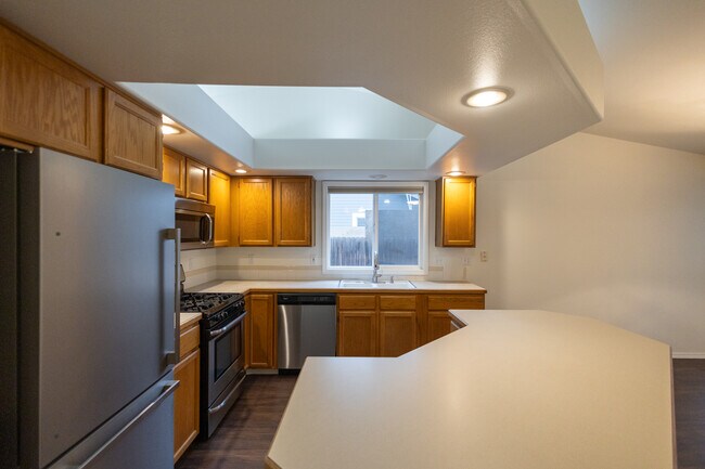 Photo - 164 S Silverwood Way