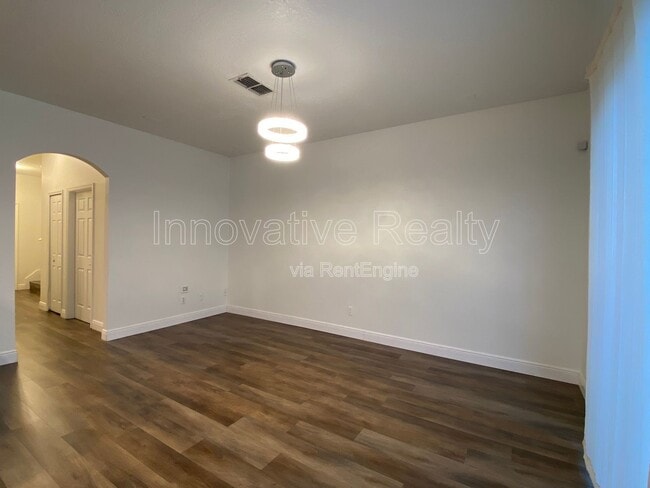 Photo - 1662 Orrington Payne Pl