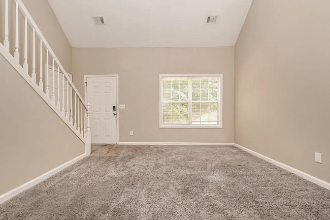 Photo - 225 Riverbend Dr