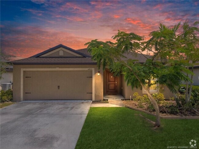 Building Photo - 5405 Jamboree Dr Rental
