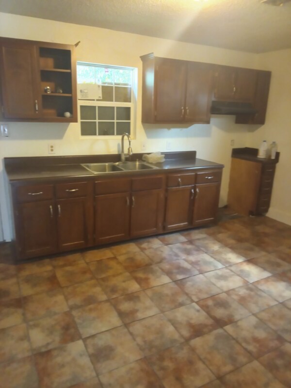 Photo - 228 S 8th St Unidad 228