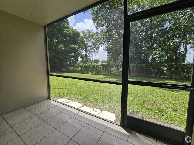 Building Photo - 8020 Fairview Dr Unit 104 Rental