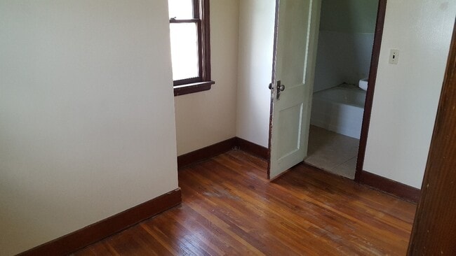Photo - 1 bedroom apartment on 2 floor Unit #6